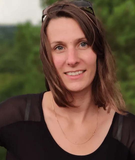 Elise Alves, co-autrice du livre